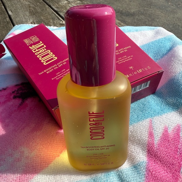 tan boosting body oil - Picture 3 of 4